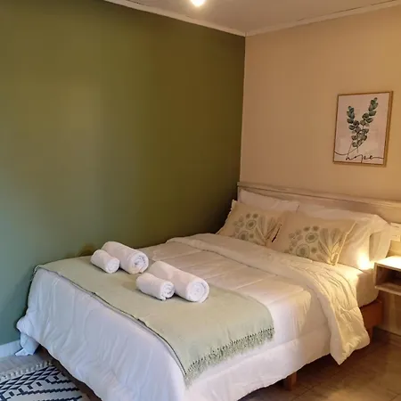 Oliva Hosteria Y Apart El Calafate Exterior photo